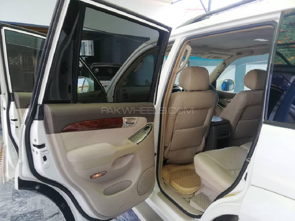 Toyota Prado 2003 for Sale in Multan Toyota Prado 2003 for Sale in Multan Image-16
