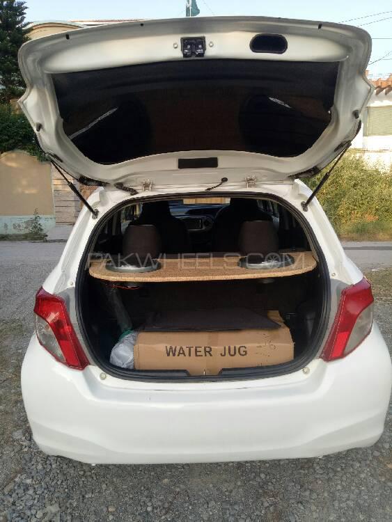 Toyota Vitz 2012 for Sale in Dera ismail khan Toyota Vitz 2012 for Sale in Dera ismail khan Image-15