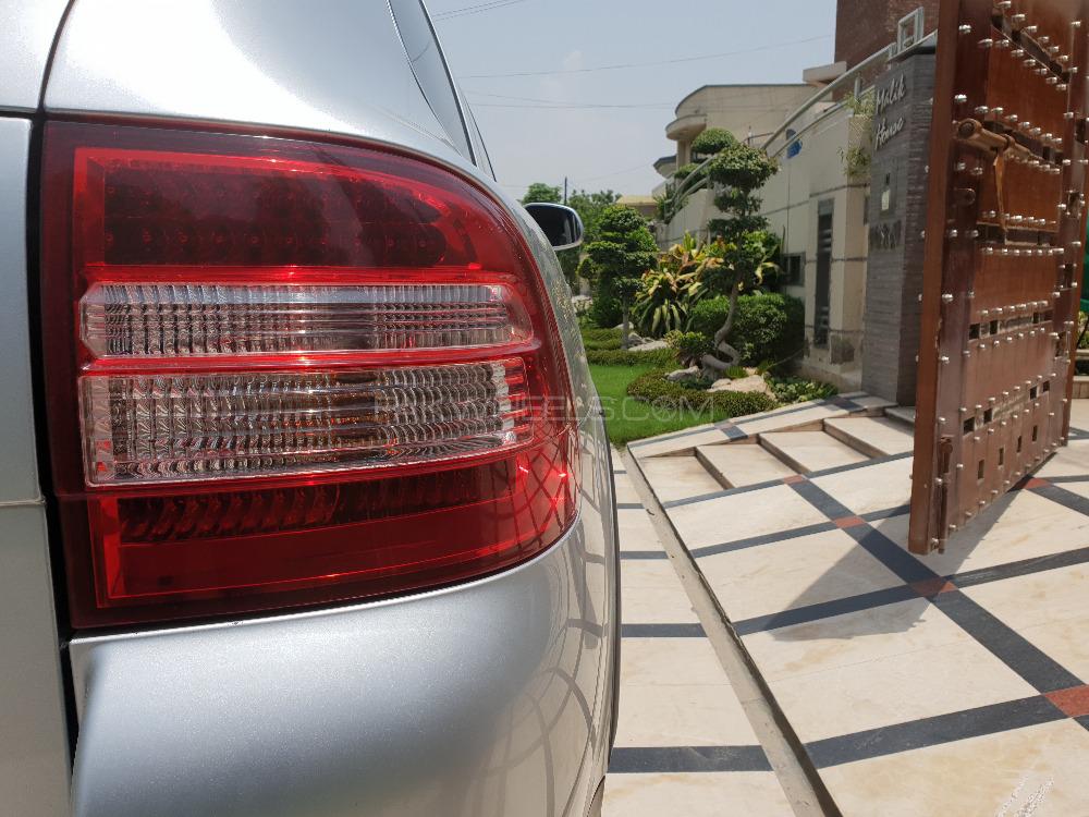 Porsche Cayenne 2003 for Sale in Lahore Porsche Cayenne 2003 for Sale in Lahore Image-3