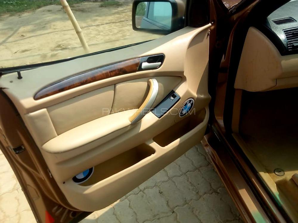 BMW X5 2004 for Sale in Sialkot BMW X5 2004 for Sale in Sialkot Image-6