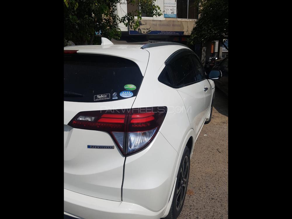 Honda Vezel 2015 for Sale in Islamabad Honda Vezel 2015 for Sale in Islamabad Image-9