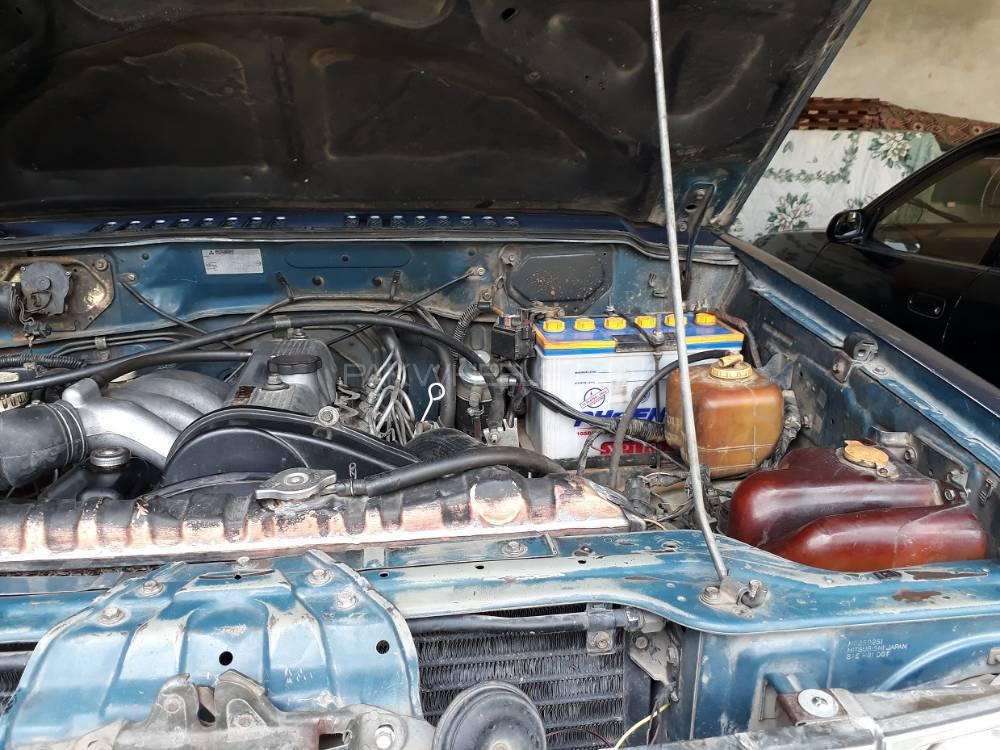Mitsubishi Pajero 1990 for Sale in Peshawar Mitsubishi Pajero 1990 for Sale in Peshawar Image-17