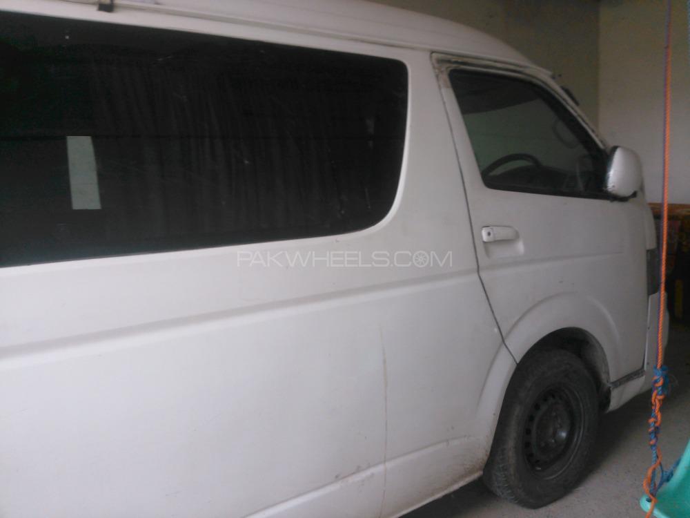 Toyota Hiace 2008 for Sale in Nowshera cantt Toyota Hiace 2008 for Sale in Nowshera cantt Image-4