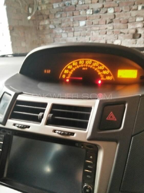 Toyota Vitz 2013 for Sale in Faisalabad Toyota Vitz 2013 for Sale in Faisalabad Image-9