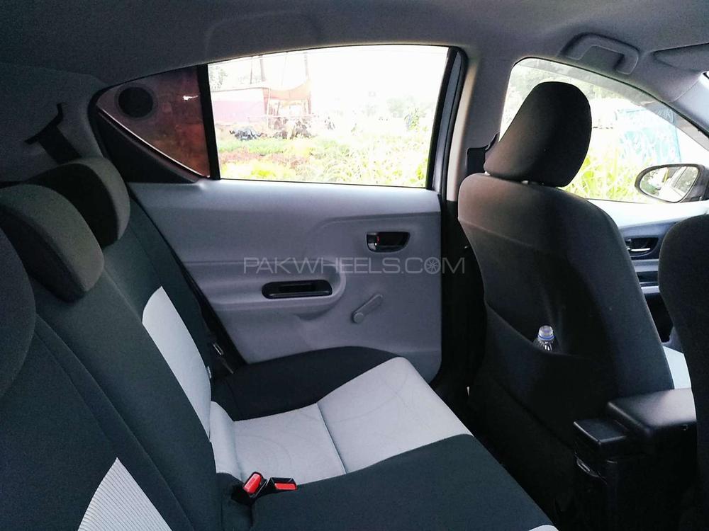 Toyota Aqua 2012 for Sale in Rawalpindi Toyota Aqua 2012 for Sale in Rawalpindi Image-10