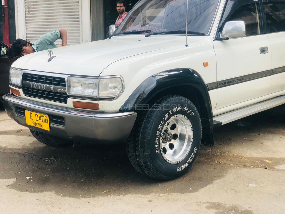 Toyota Land Cruiser 1993 for Sale in Karachi Toyota Land Cruiser 1993 for Sale in Karachi Image-10