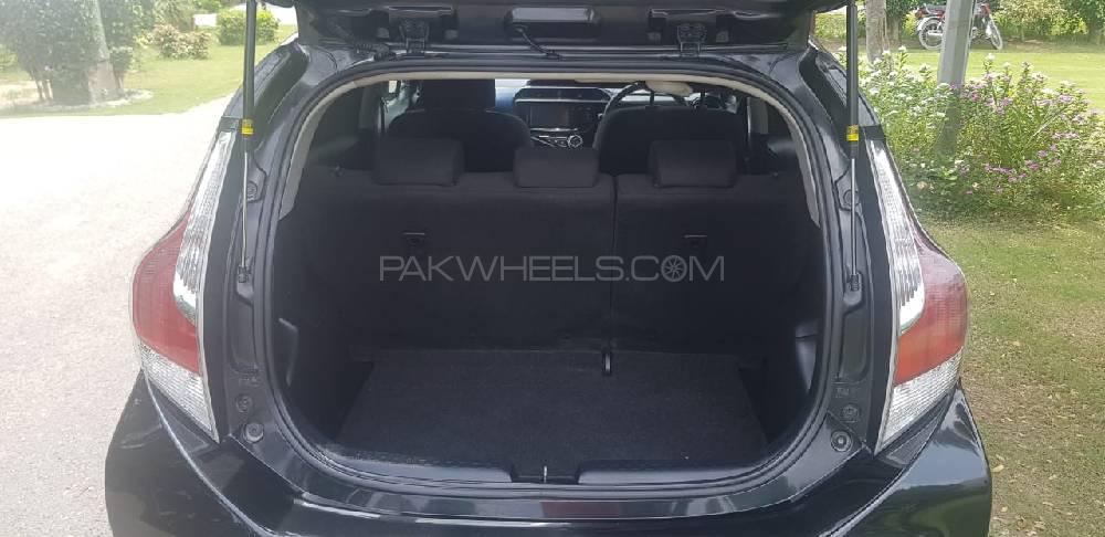 Toyota Aqua 2015 for Sale in Lahore Toyota Aqua 2015 for Sale in Lahore Image-5