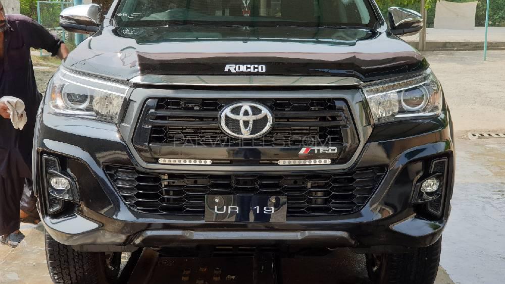 Toyota Hilux 2019 for Sale in Kohat Image-1