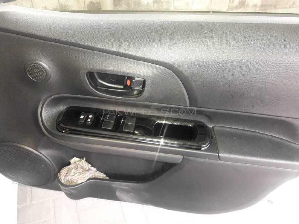 Toyota Aqua 2016 for Sale in Lahore Toyota Aqua 2016 for Sale in Lahore Image-4