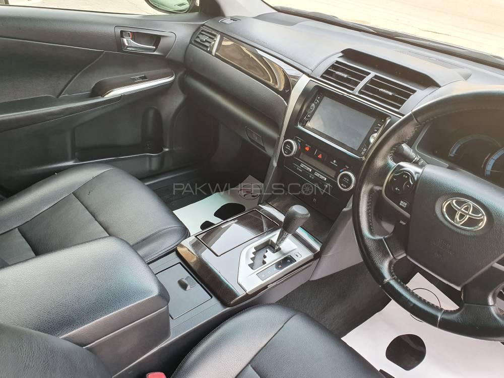 Toyota Camry 2012 for Sale in Peshawar Toyota Camry 2012 for Sale in Peshawar Image-6