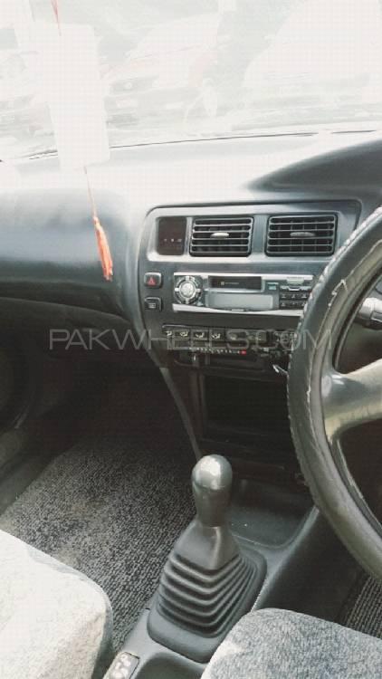 ٹویوٹا کرولا 1994 for Sale in پشاور ٹویوٹا کرولا 1994 for Sale in پشاور Image-8