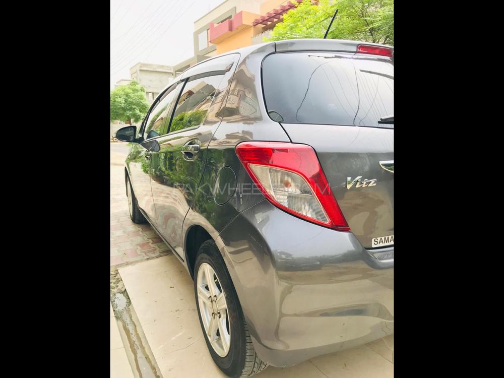Toyota Vitz 2014 for Sale in Lahore Toyota Vitz 2014 for Sale in Lahore Image-4