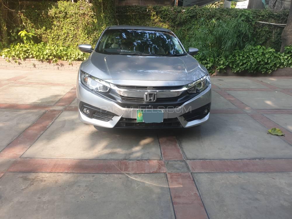Honda Civic 2017 for Sale in Lahore Honda Civic 2017 for Sale in Lahore Image-4
