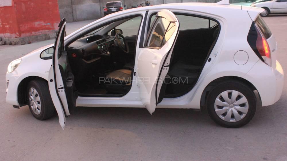 Toyota Aqua 2015 for Sale in Rawalpindi Toyota Aqua 2015 for Sale in Rawalpindi Image-16