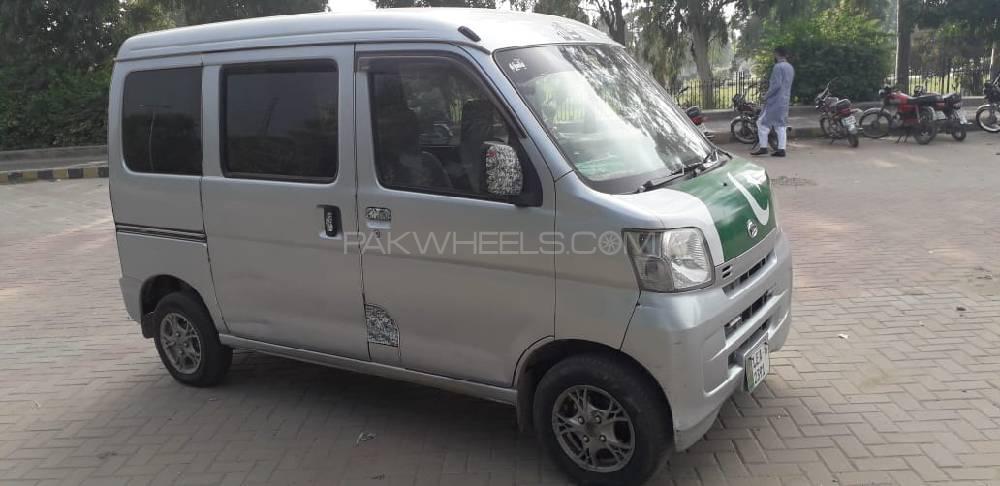 Daihatsu Hijet 2010 for Sale in Gujranwala Daihatsu Hijet 2010 for Sale in Gujranwala Image-3