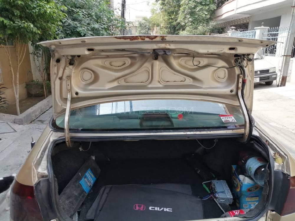 Honda Civic 1997 for Sale in Lahore Honda Civic 1997 for Sale in Lahore Image-10
