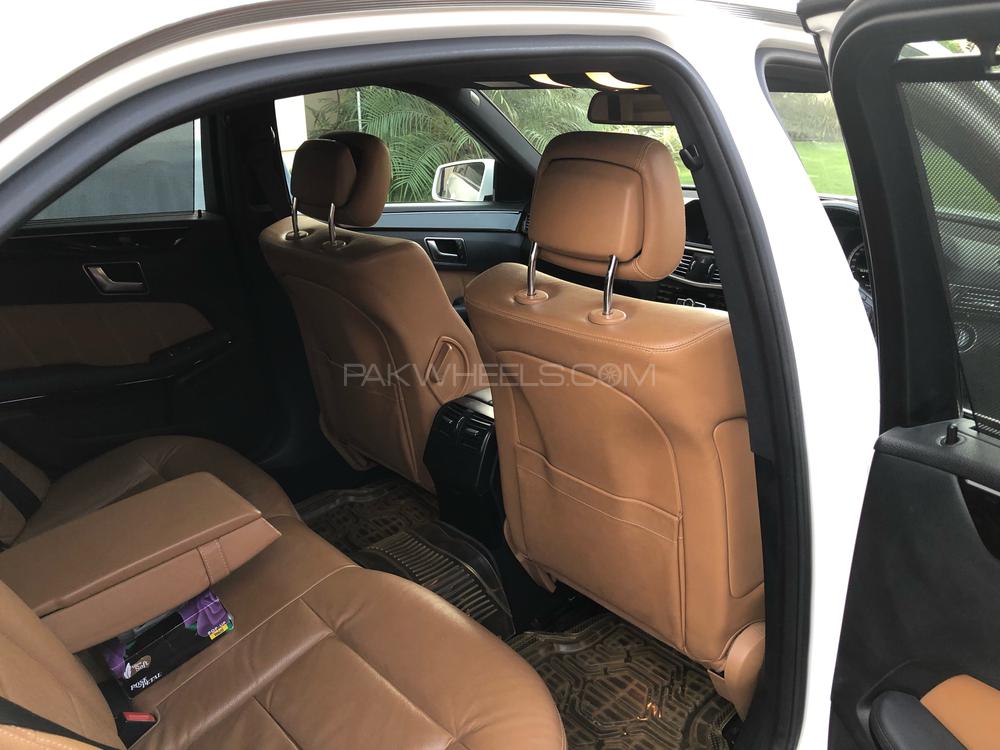 Mercedes Benz E Class 2012 for Sale in Karachi Mercedes Benz E Class 2012 for Sale in Karachi Image-5