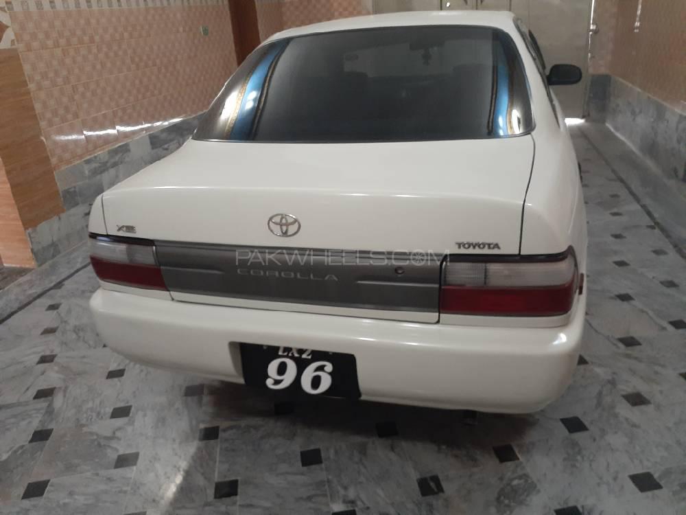 Toyota Corolla 2001 for Sale in Nowshera Image-1