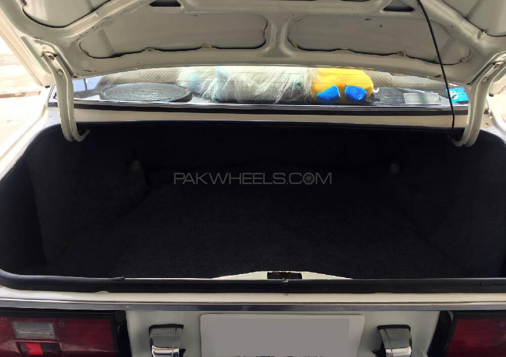 ٹویوٹا کرولا - 1982  ٹویوٹا کرولا - 1982  Image-12