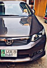 Honda Civic - 2013