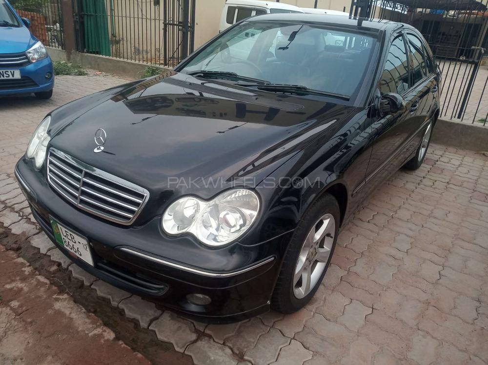 Mercedes Benz C Class 2006 for Sale in Gujranwala Mercedes Benz C Class 2006 for Sale in Gujranwala Image-3