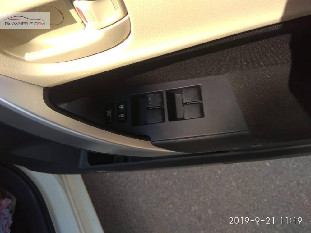 Toyota Corolla 2019 for Sale in Islamabad Toyota Corolla 2019 for Sale in Islamabad Image-6