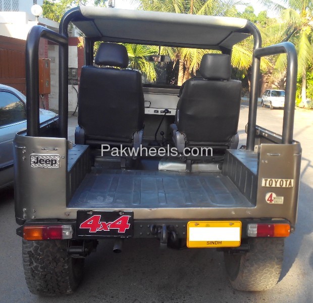 Toyota Land Cruiser 1979 for Sale in Karachi Toyota Land Cruiser 1979 for Sale in Karachi Image-7