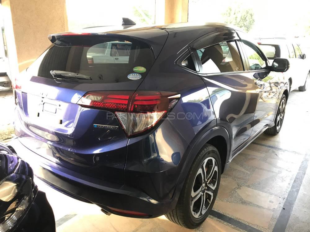 Honda Vezel 2016 for Sale in Rawalpindi Honda Vezel 2016 for Sale in Rawalpindi Image-7