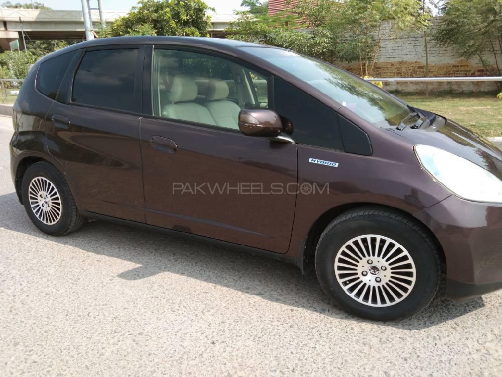 Honda Fit 2014 for Sale in Multan Honda Fit 2014 for Sale in Multan Image-11