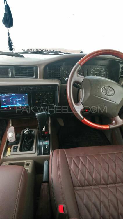 Toyota Land Cruiser 1995 for Sale in Sahiwal Toyota Land Cruiser 1995 for Sale in Sahiwal Image-17