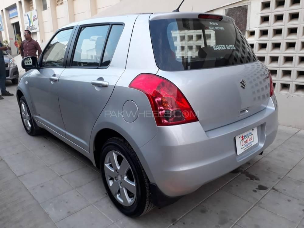 سوزوکی سوئفٹ 2019 for Sale in کراچی سوزوکی سوئفٹ 2019 for Sale in کراچی Image-3