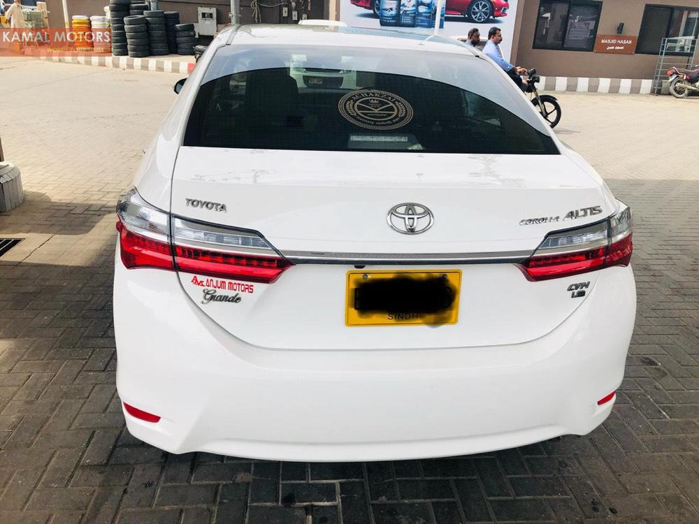 Toyota Corolla 2018 for Sale in Karachi Toyota Corolla 2018 for Sale in Karachi Image-3