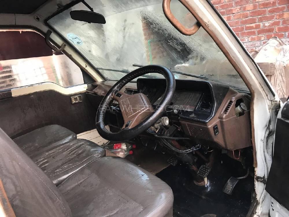 Toyota Hiace 1986 for Sale in Lahore Toyota Hiace 1986 for Sale in Lahore Image-11