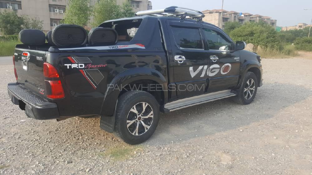 Toyota Hilux 2016 for Sale in Islamabad Toyota Hilux 2016 for Sale in Islamabad Image-2