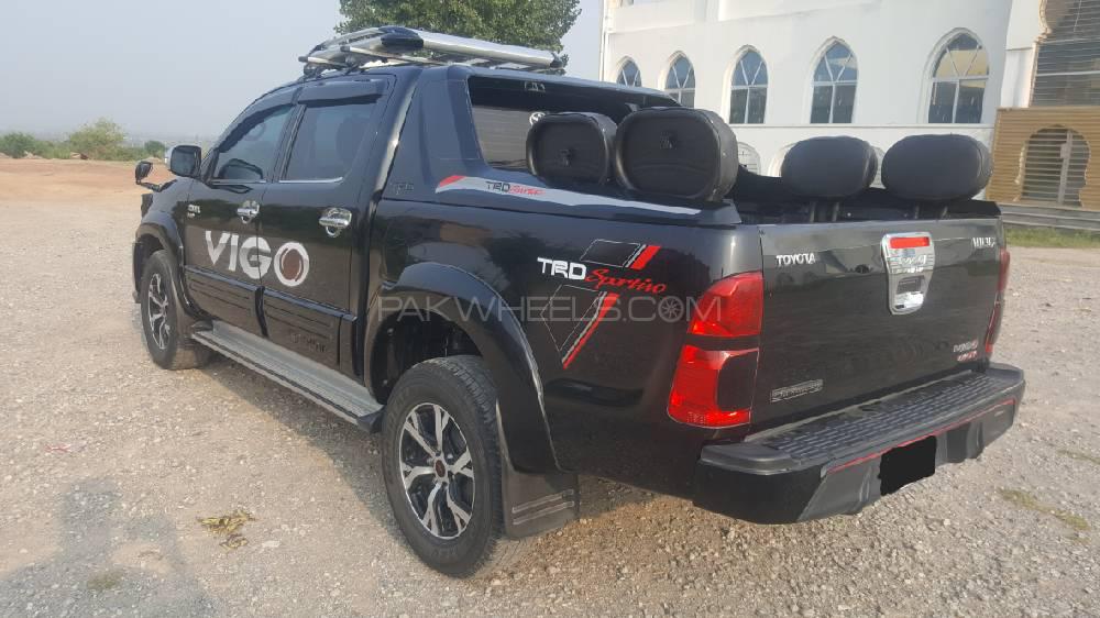 Toyota Hilux 2016 for Sale in Islamabad Toyota Hilux 2016 for Sale in Islamabad Image-3