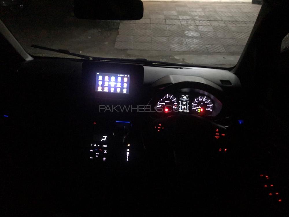 Daihatsu Move 2015 for Sale in Islamabad Daihatsu Move 2015 for Sale in Islamabad Image-11
