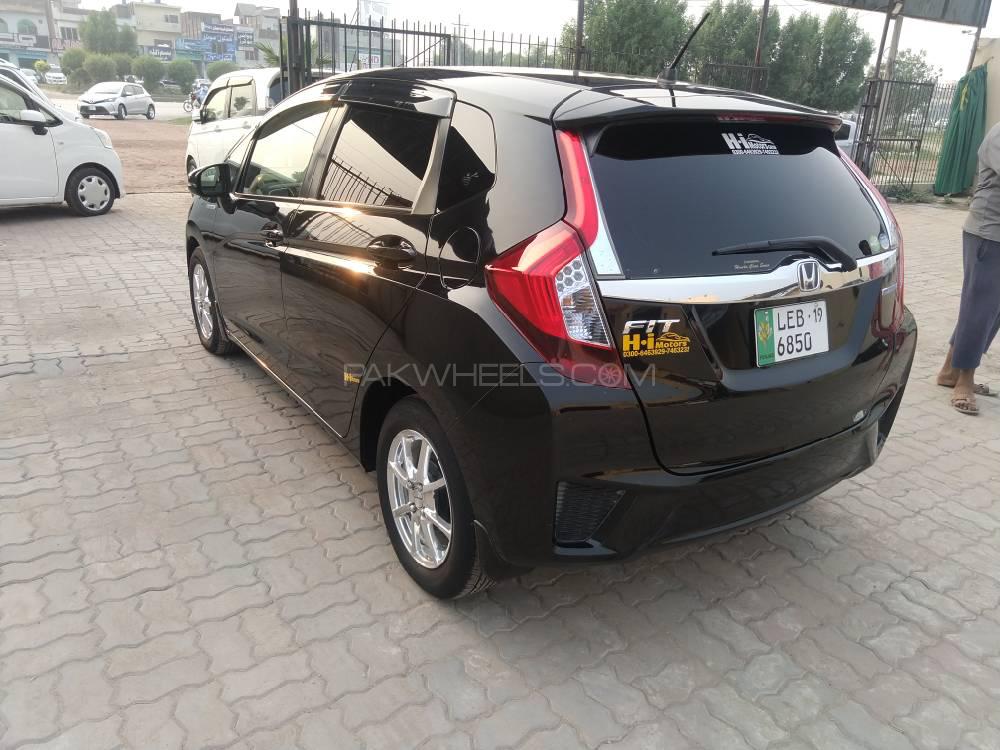 Honda Fit 2015 for Sale in Gujranwala Honda Fit 2015 for Sale in Gujranwala Image-9
