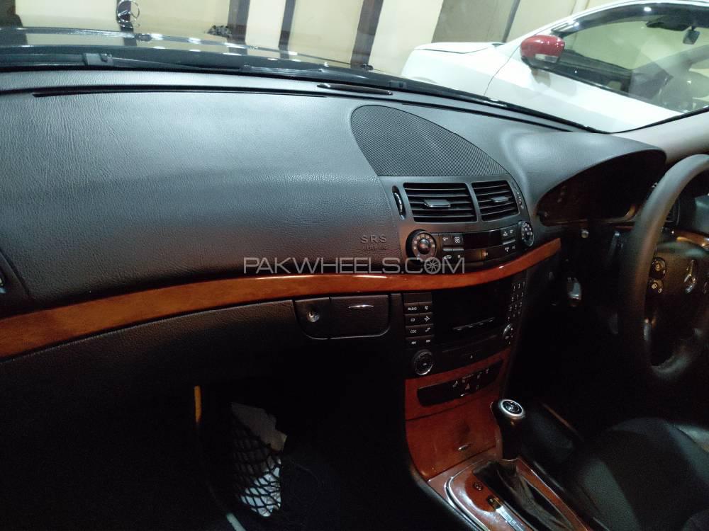 Mercedes Benz E Class 2007 for Sale in Bannu Mercedes Benz E Class 2007 for Sale in Bannu Image-2