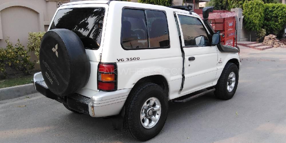 Mitsubishi Pajero 1995 for Sale in Faisalabad Mitsubishi Pajero 1995 for Sale in Faisalabad Image-5