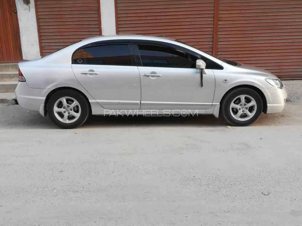 Honda Civic 2009 for Sale in Sadiqabad Image-1