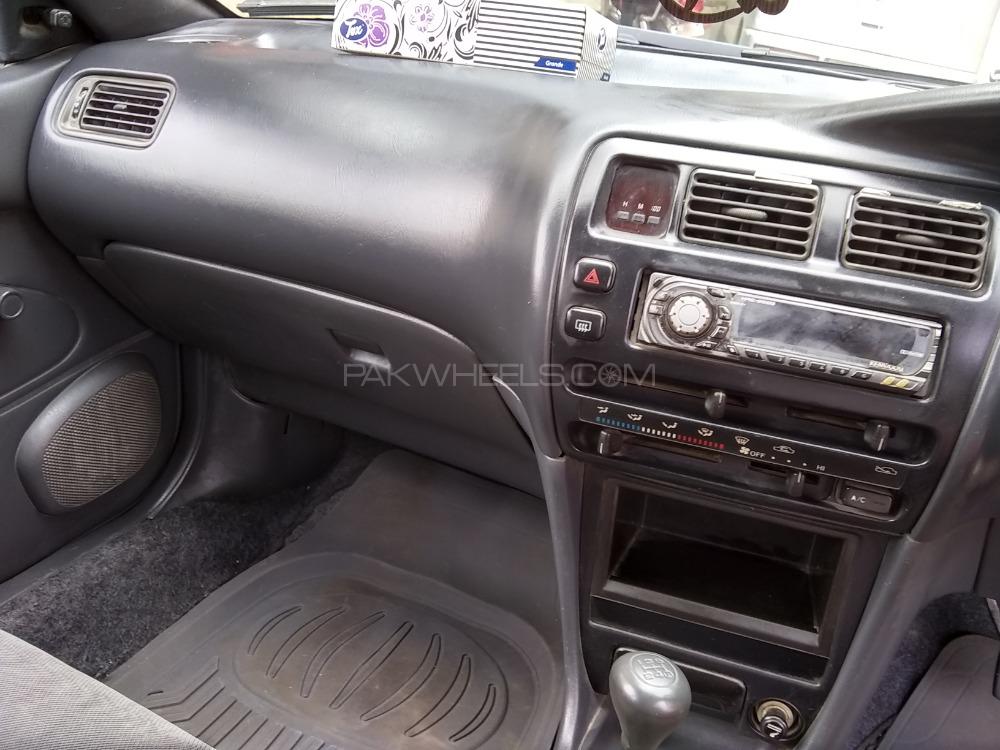 Toyota Corolla 1998 for Sale in Karachi Toyota Corolla 1998 for Sale in Karachi Image-5