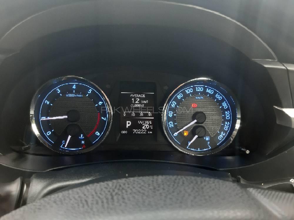 Toyota Corolla 2015 for Sale in Lahore Toyota Corolla 2015 for Sale in Lahore Image-16