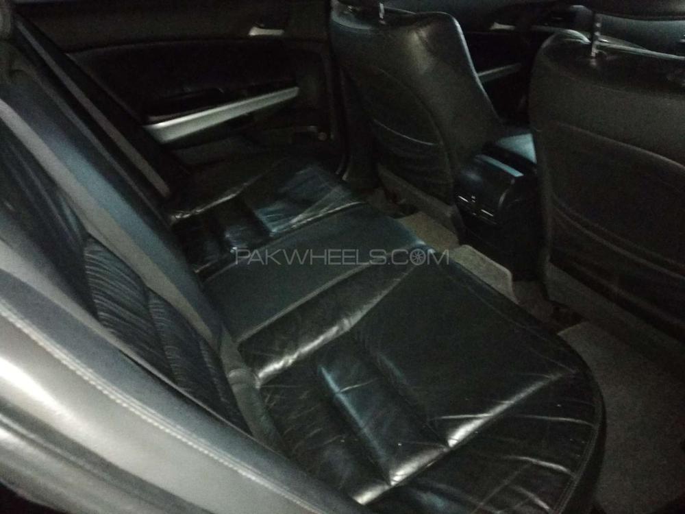Honda Accord 2010 for Sale in Lahore Honda Accord 2010 for Sale in Lahore Image-12
