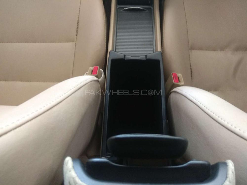 Honda Civic 2007 for Sale in Karachi Honda Civic 2007 for Sale in Karachi Image-9