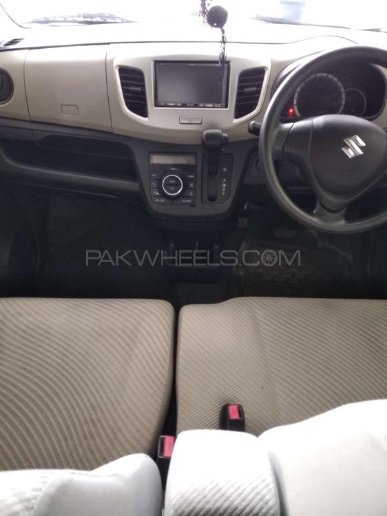 سوزوکی ویگن آر 2013 for Sale in لاہور سوزوکی ویگن آر 2013 for Sale in لاہور Image-13