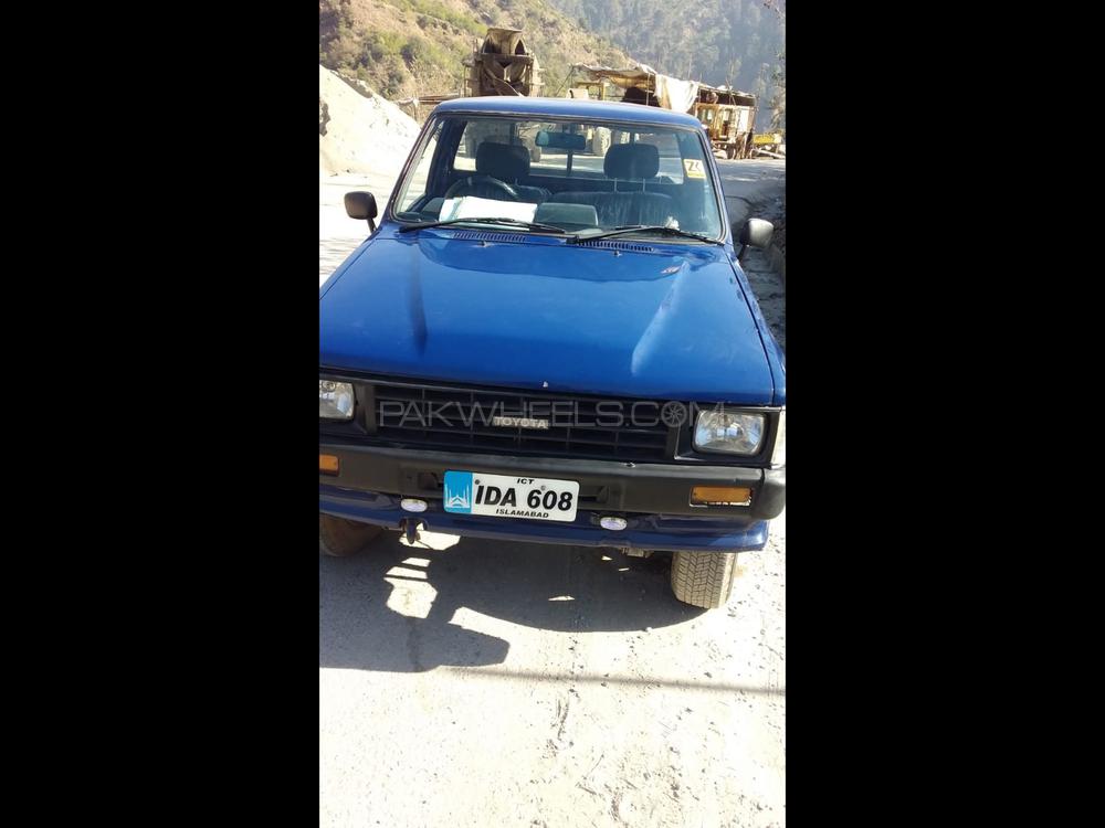 Toyota Hilux 1986 for Sale in Islamabad Image-1