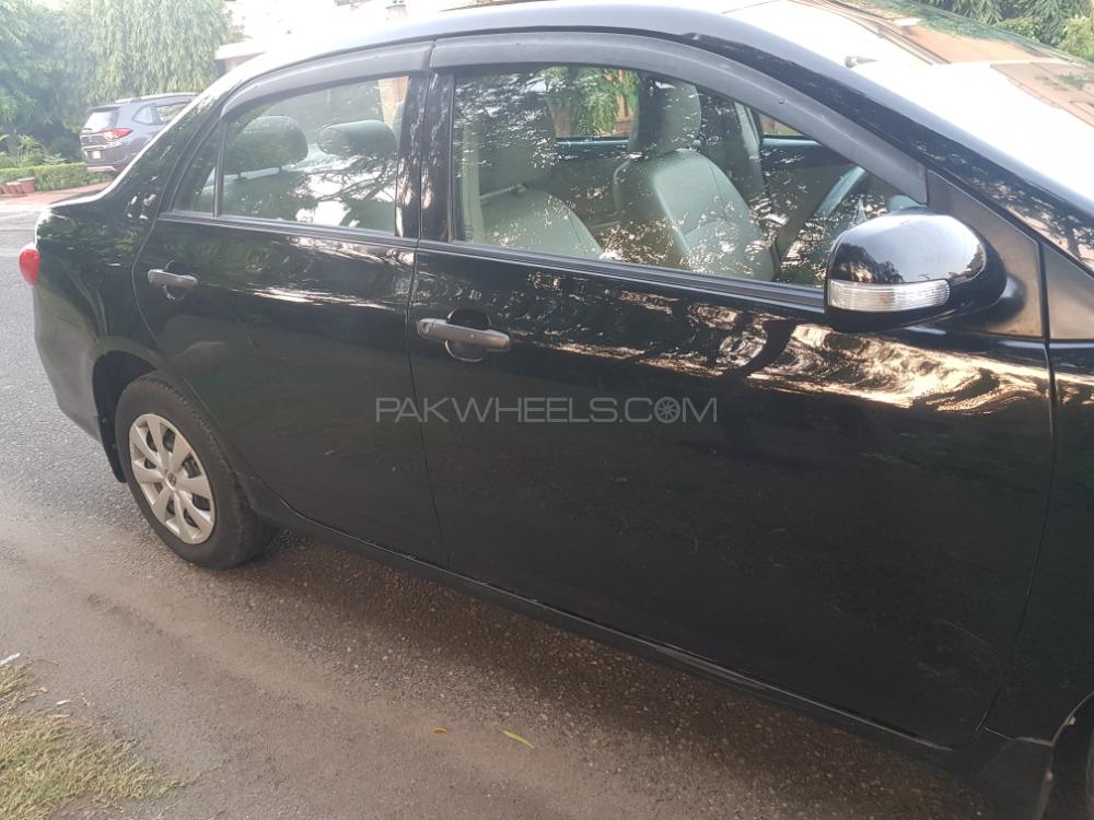 Toyota Corolla 2014 for Sale in Lahore Toyota Corolla 2014 for Sale in Lahore Image-12