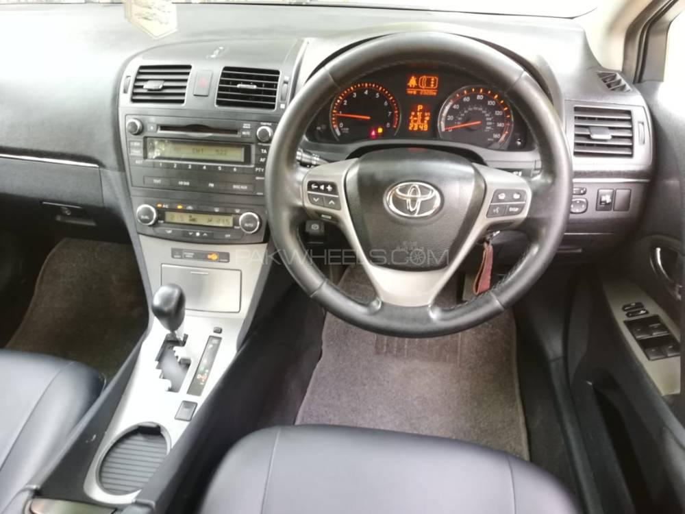 Toyota Avensis 2009 for Sale in Lahore Toyota Avensis 2009 for Sale in Lahore Image-6