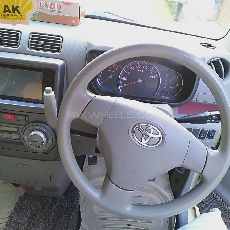 Toyota Pixis Space 2013 for Sale in Peshawar Toyota Pixis Space 2013 for Sale in Peshawar Image-7