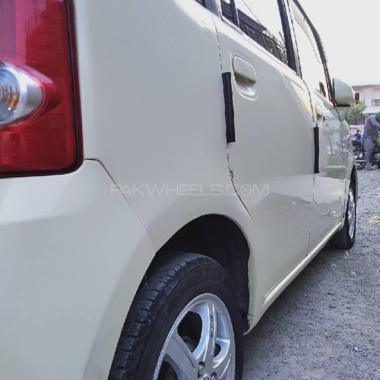 Toyota Pixis Space 2013 for Sale in Peshawar Toyota Pixis Space 2013 for Sale in Peshawar Image-8